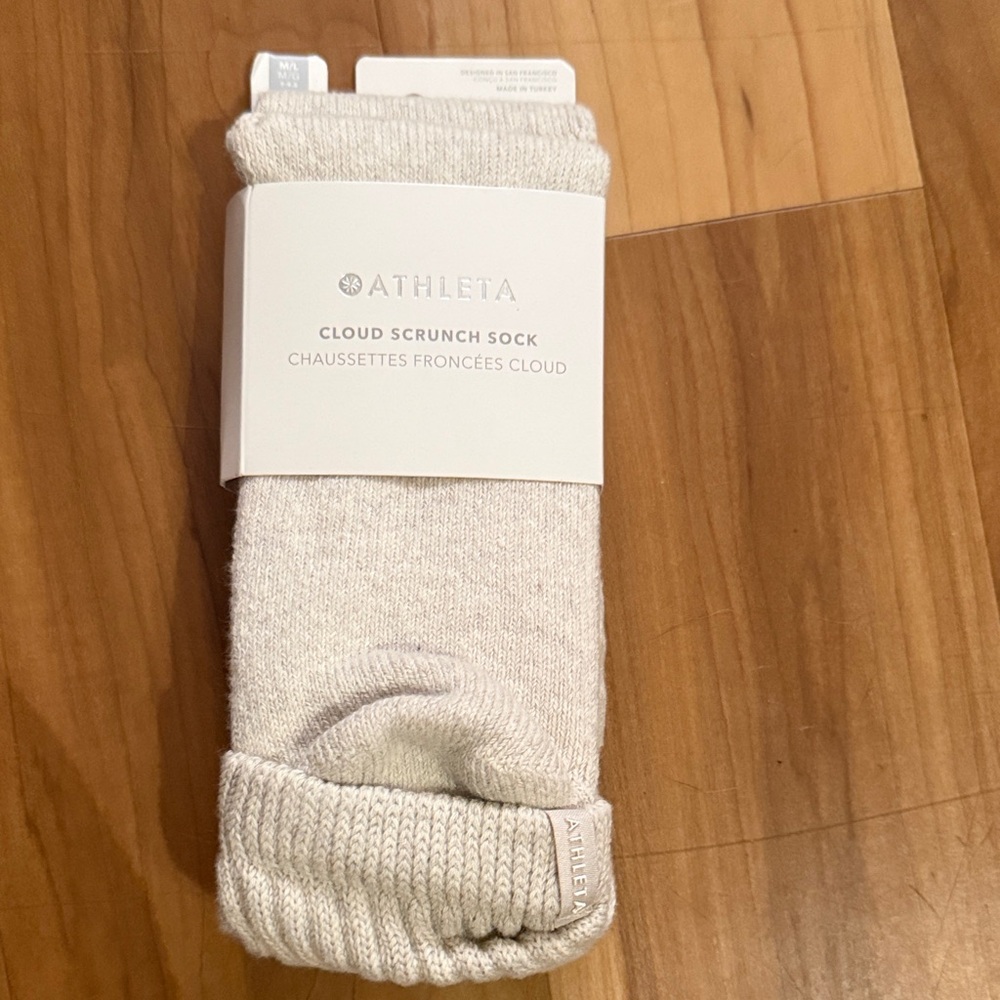 Athleta Cloud Scrunch Sock in Creamy Oat